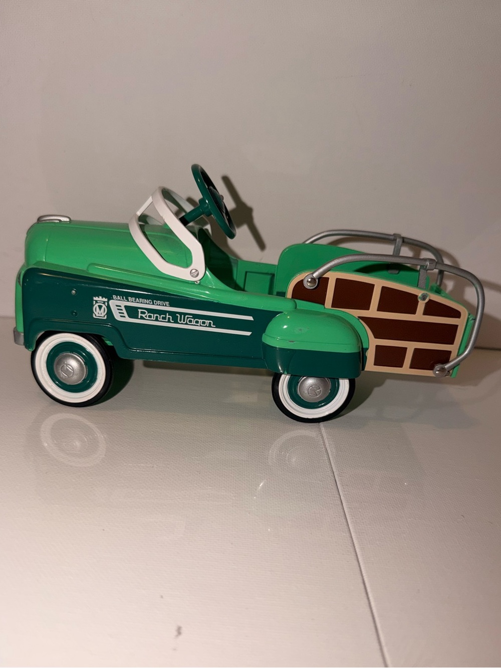 Hallmark Kiddie Car Classics - 1995 Murray Station Ranch Wagon Pedal Car